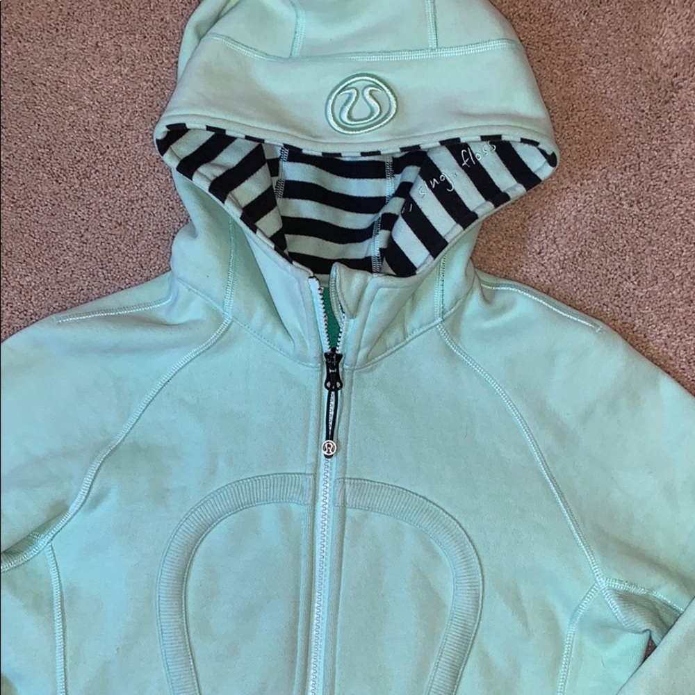 Lululemon zip up hoodie